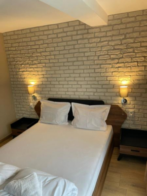 Отель Family Hotel Malibu  Черноморец